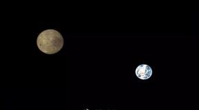 Egy kínai műhold elképesztő fotót küldött a Hold és a Föld „sötét oldaláról”.