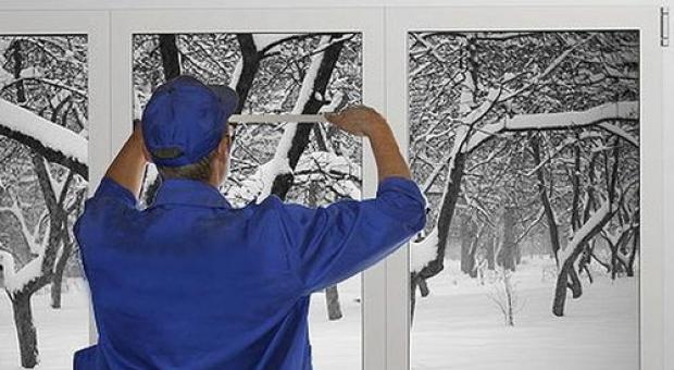 Installing plastic windows in winter: important points and installation features